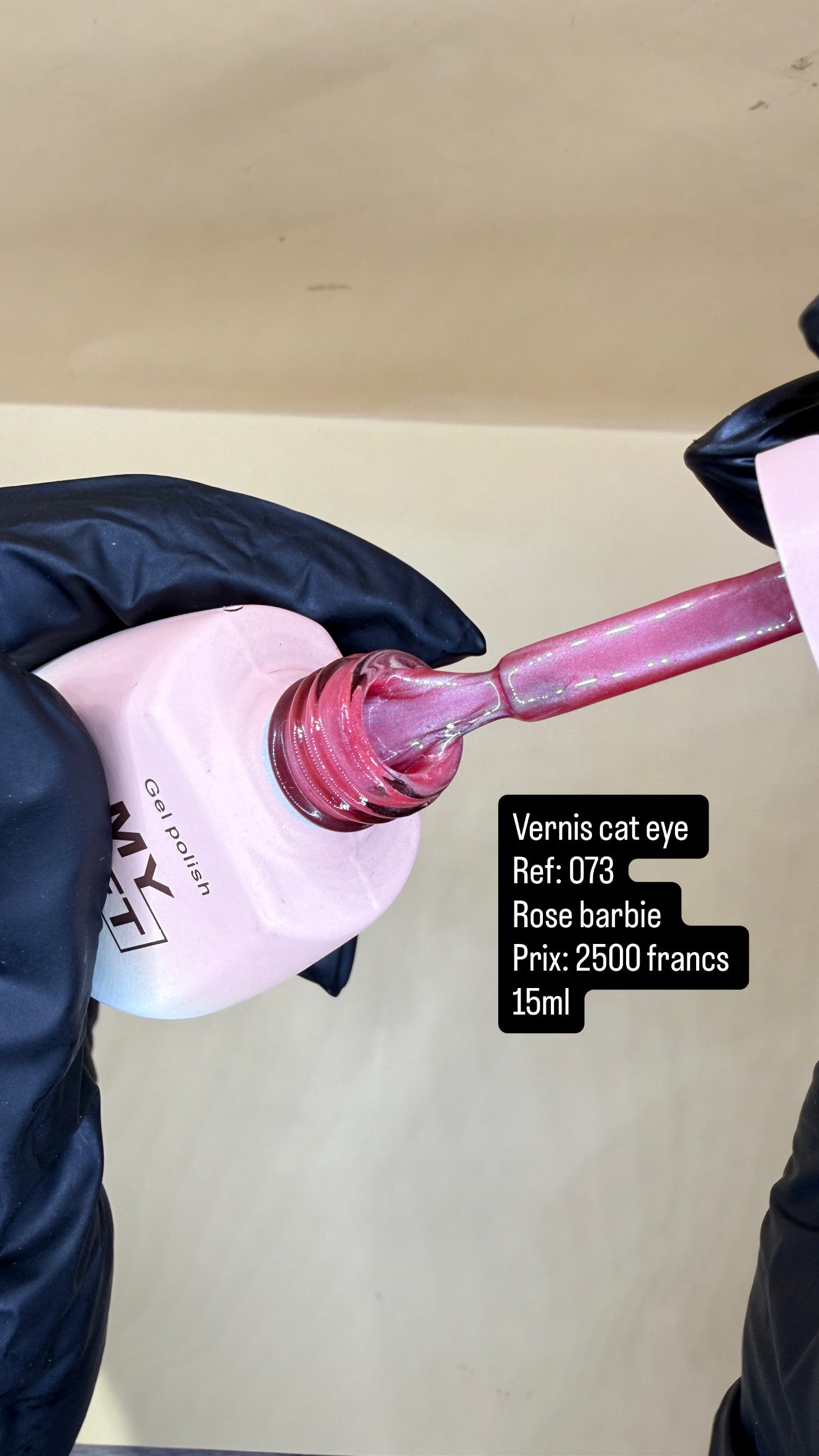 Cat eye Rose - 73
