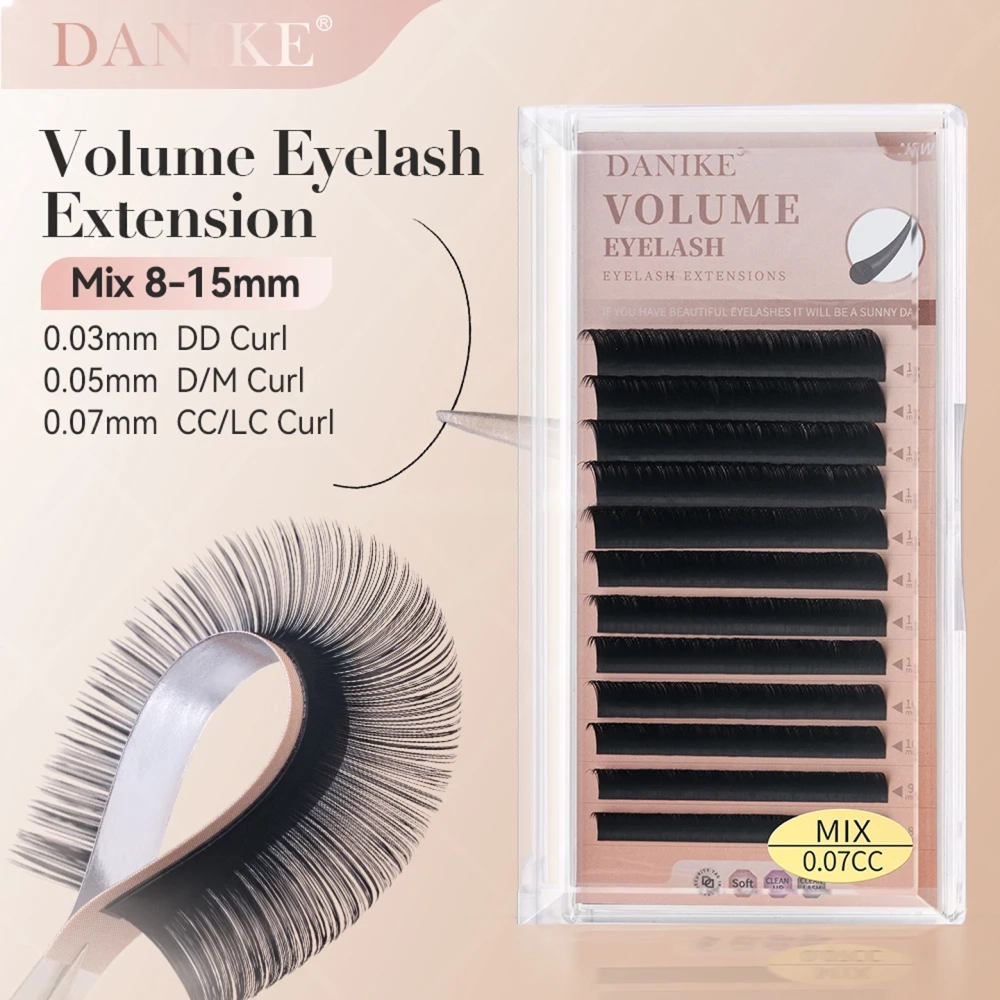 Extensions de cils volume