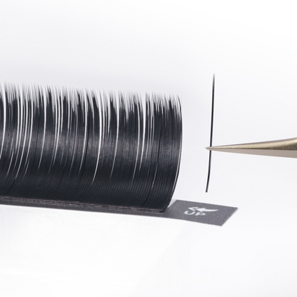 Extensions de cils classique ( cil à cil)
