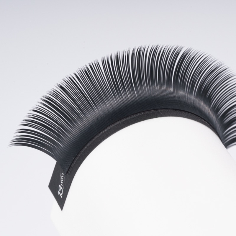 Extensions de cils classique ( cil à cil)