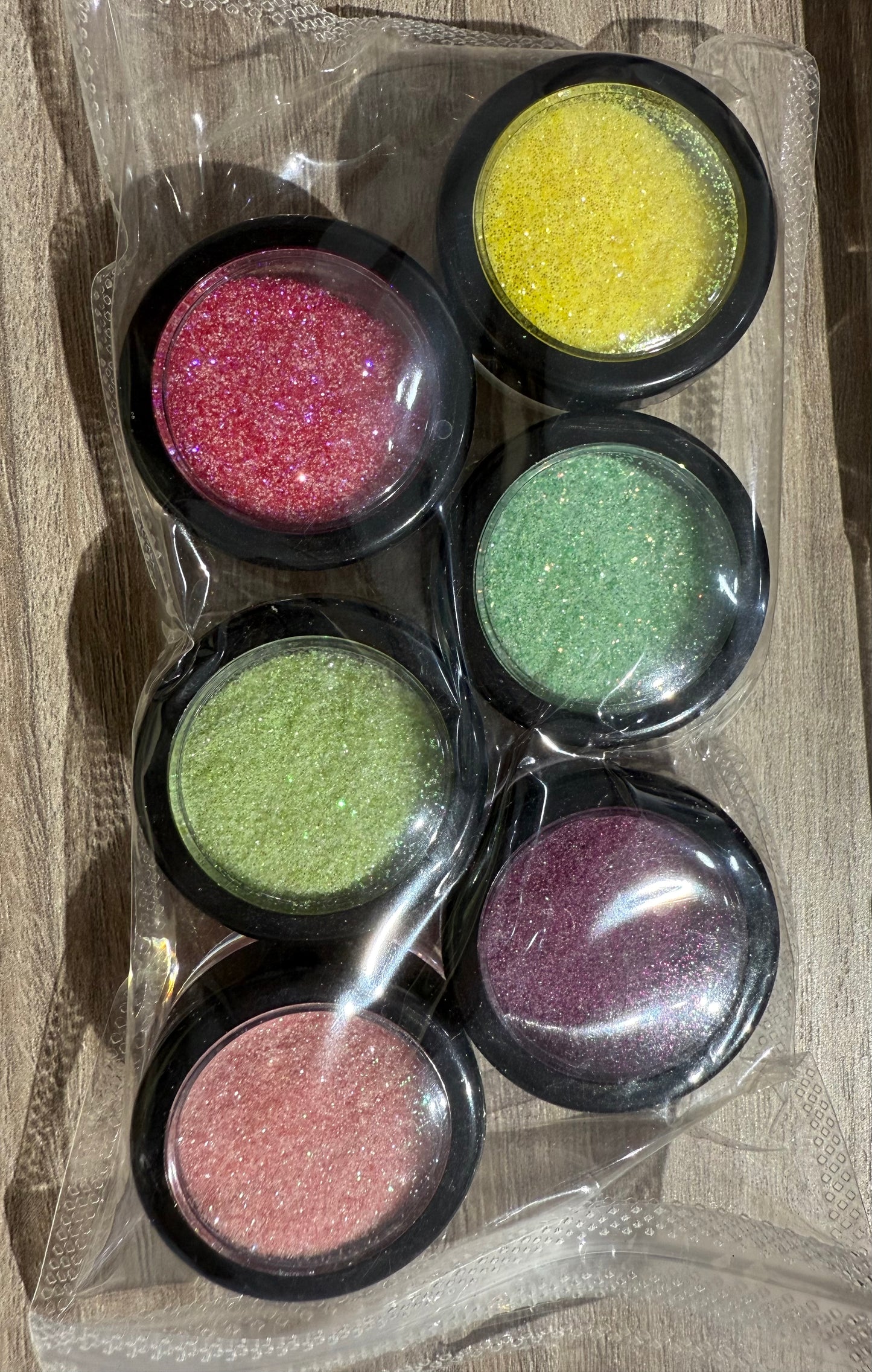 Glitters