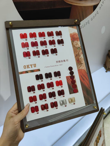 Coffret rouge - 30 Vernis semi-permanents