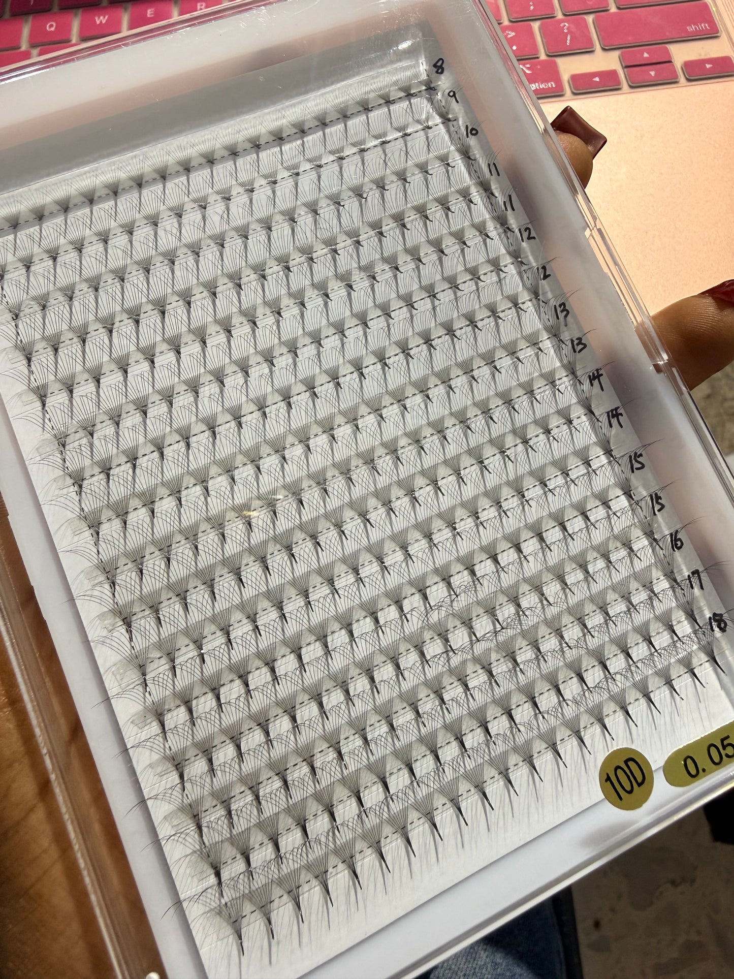 Bouquets de cils préfaits - (0.05) 8 à 18mm