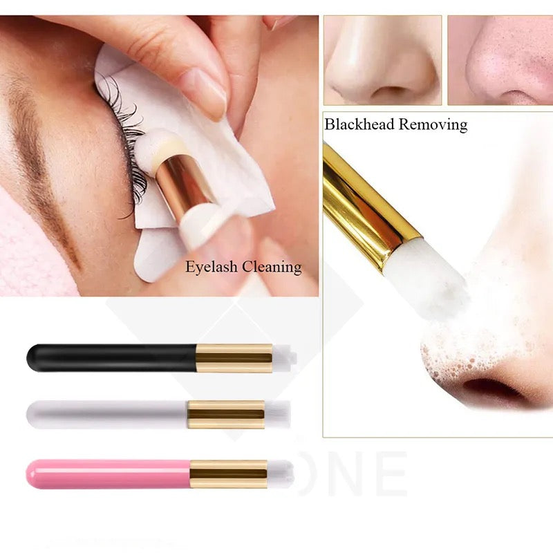Brosse nettoyantes pour cils et sourcils