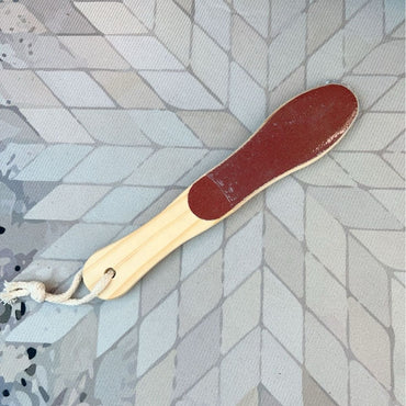 Râpe pédicure en bois