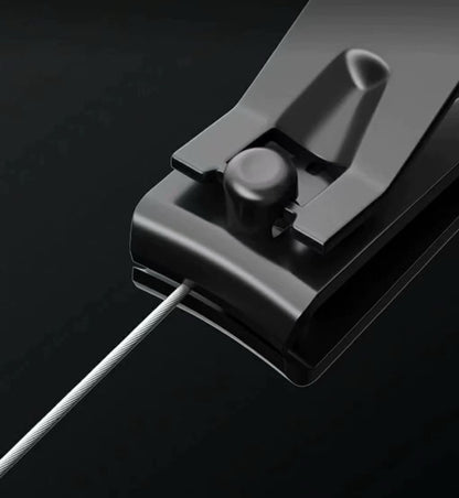 Coupe ongles noir en acier inoxydable